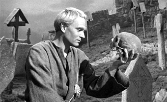 Laurence Olivier as Hamlet