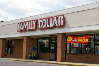 Family Dollar store front