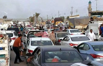 Civilians fleeing Ramadi